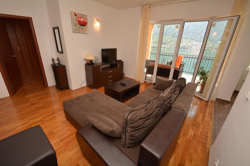 Apartments Panorama Kotor Buitenkant foto